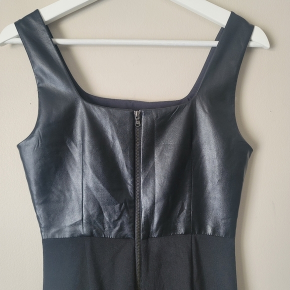 NWT Kenneth Cole Valentina Sheath Little Black Dress size 4 - Picture 7 of 9